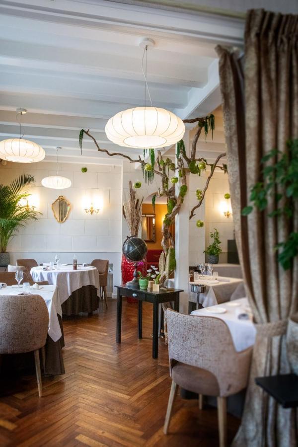 Logis Hotel La Breche - Restaurant Berthelot Amboise Luaran gambar