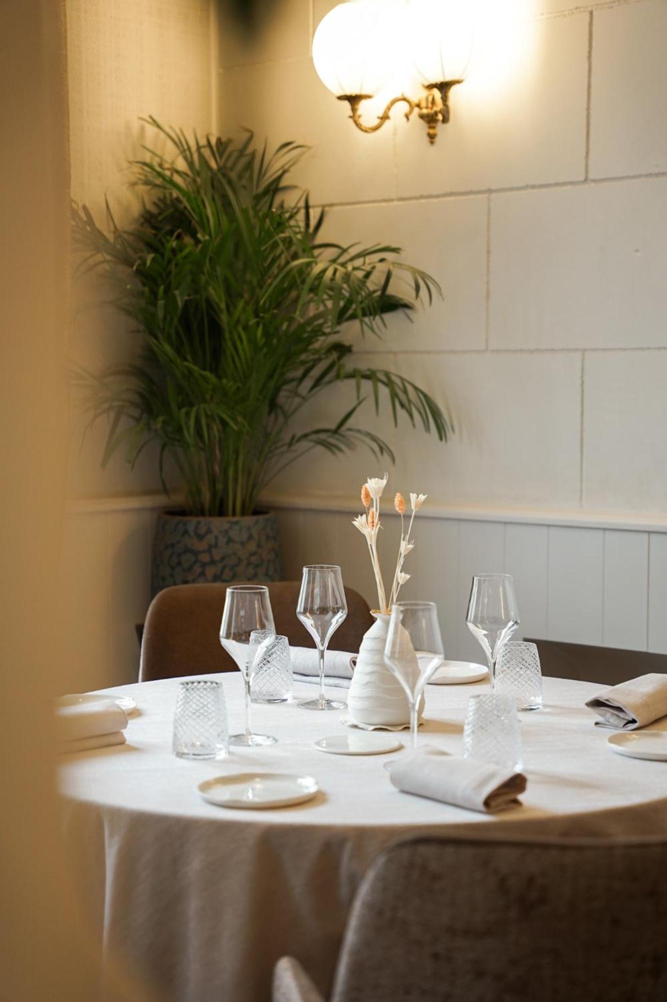 Logis Hotel La Breche - Restaurant Berthelot Amboise Luaran gambar
